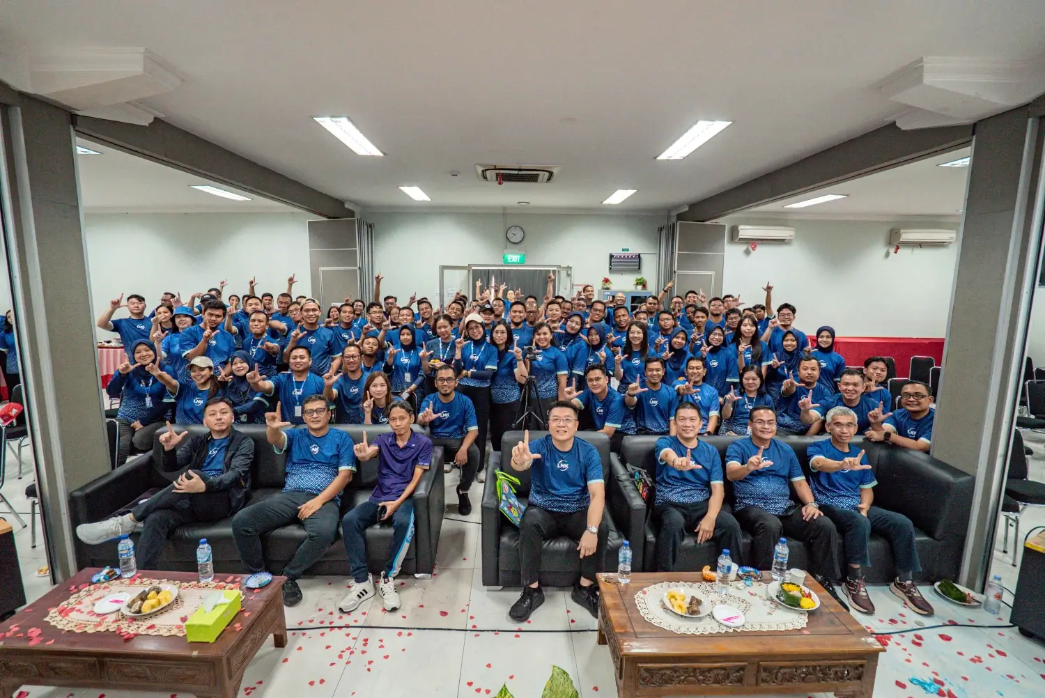 LNK’s 16th Anniversary