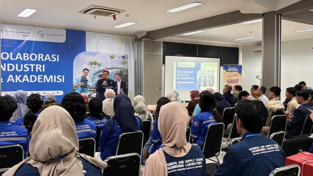 The CAMP 2026 discussion session explores industry–academia collaboration, as well as developments in supply chain and technology