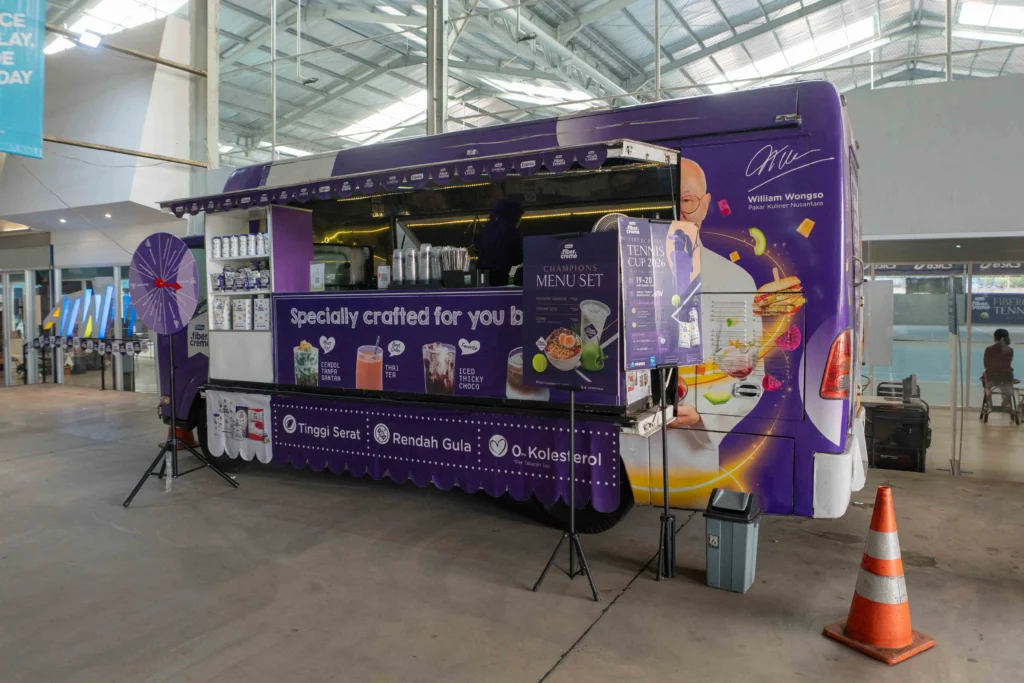 FiberCreme food truck providing food & beverage menus with FiberCreme Inside